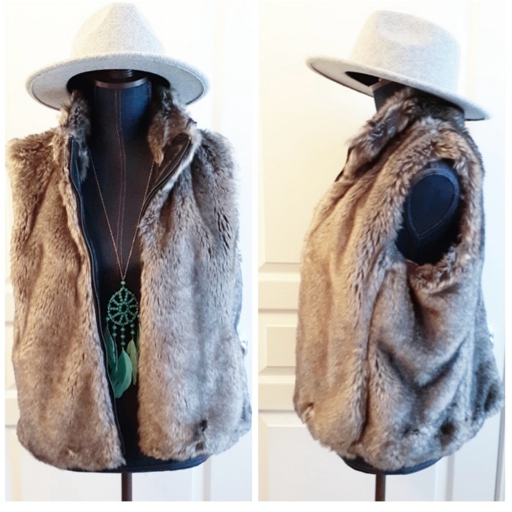 Banana Republic Gray Faux Fur Vest
